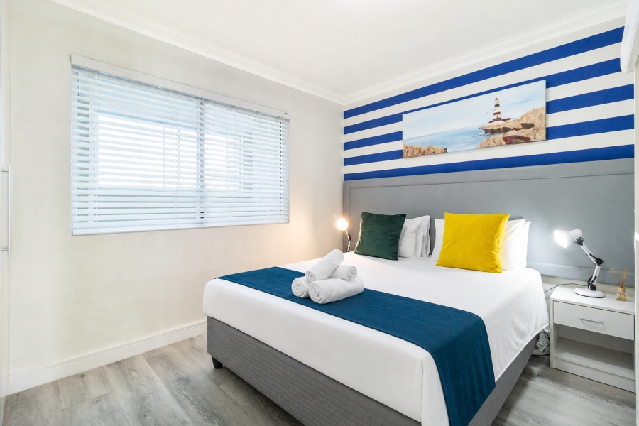 2 Bedroom Property for Sale in Bloubergstrand Western Cape